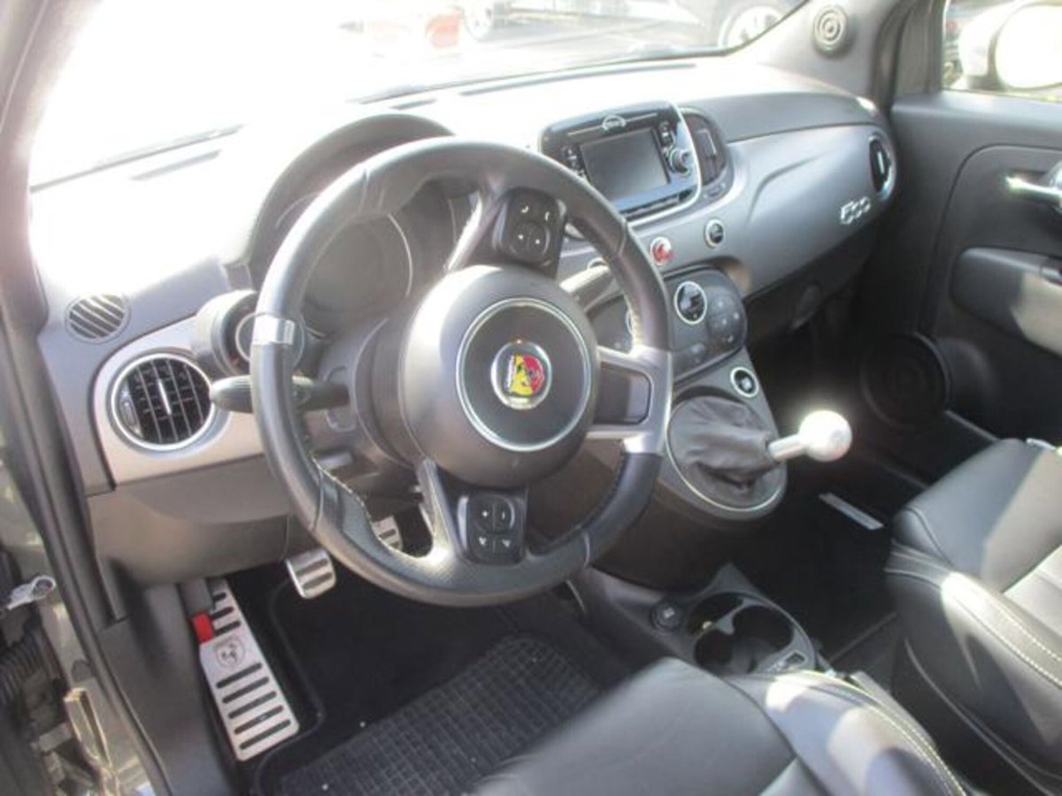 Abarth 595 595 1.4 Turbo T-Jet 165 CV Turismo (7)