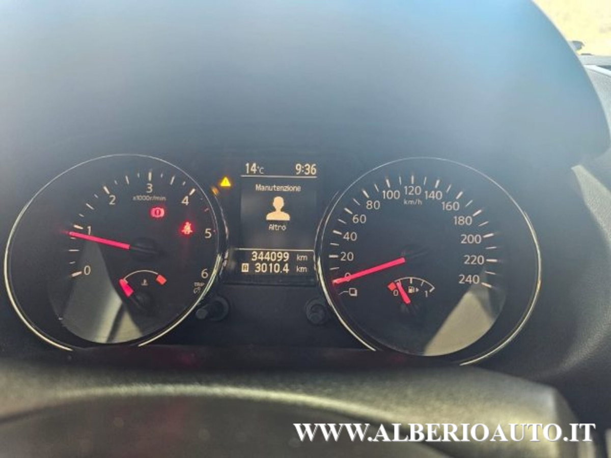 Nissan Qashqai 1.5 dCi DPF Tekna (14)