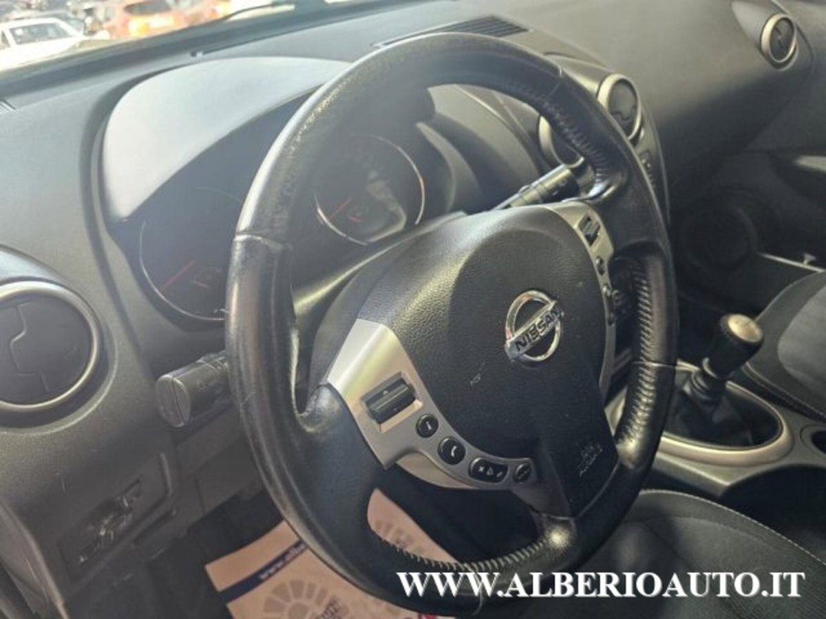 Nissan Qashqai 1.5 dCi DPF Tekna (17)