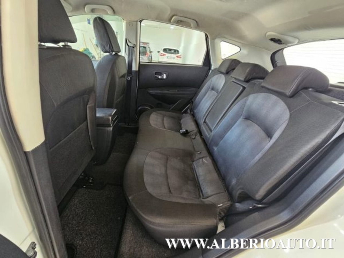 Nissan Qashqai 1.5 dCi DPF Tekna (9)