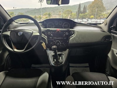 Lancia Ypsilon 1.2 69 CV 5 porte Silver (11)