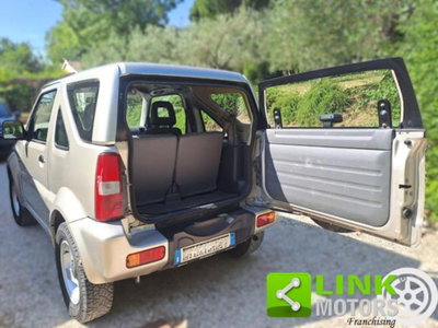 Suzuki Jimny 1.3i 16V cat 4WD JLX (17)