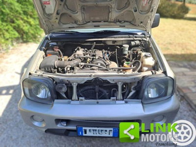 Suzuki Jimny 1.3i 16V cat 4WD JLX (5)