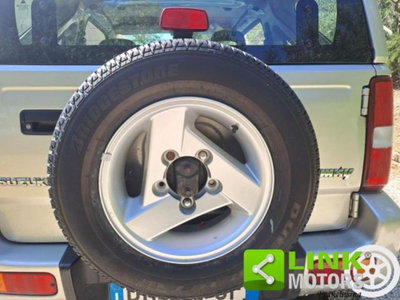 Suzuki Jimny 1.3i 16V cat 4WD JLX (6)