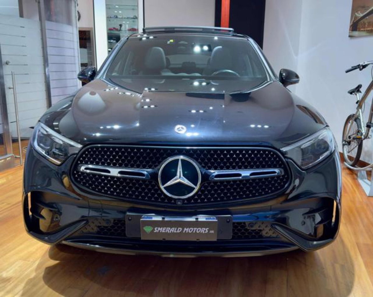 Mercedes-Benz GLC Coupé 220 d AMG Line Premium Plus 4matic auto (2)