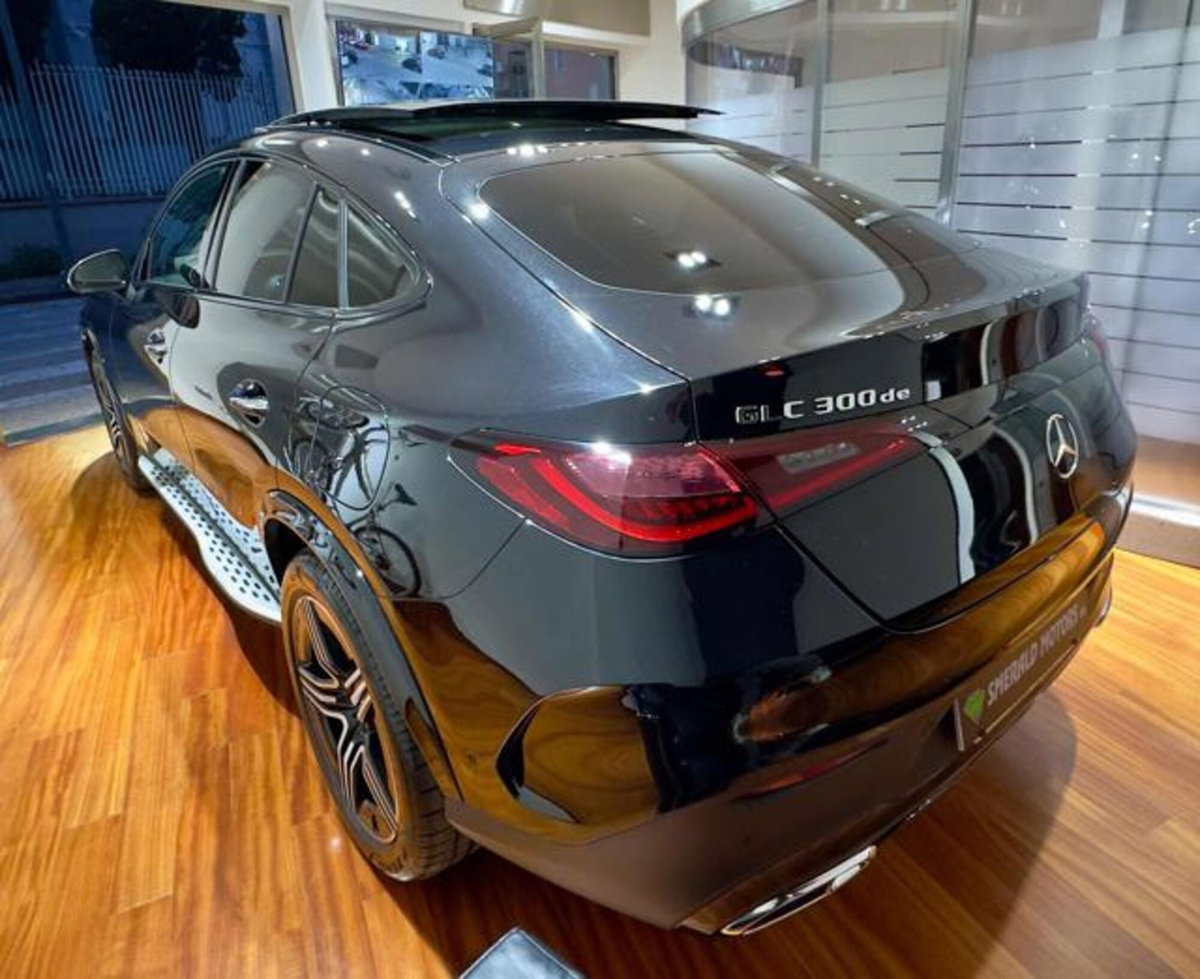 Mercedes-Benz GLC Coupé 220 d AMG Line Premium Plus 4matic auto (4)