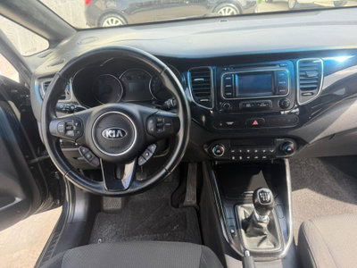 Kia Carens 1.7 CRDi 115 CV Class (9)