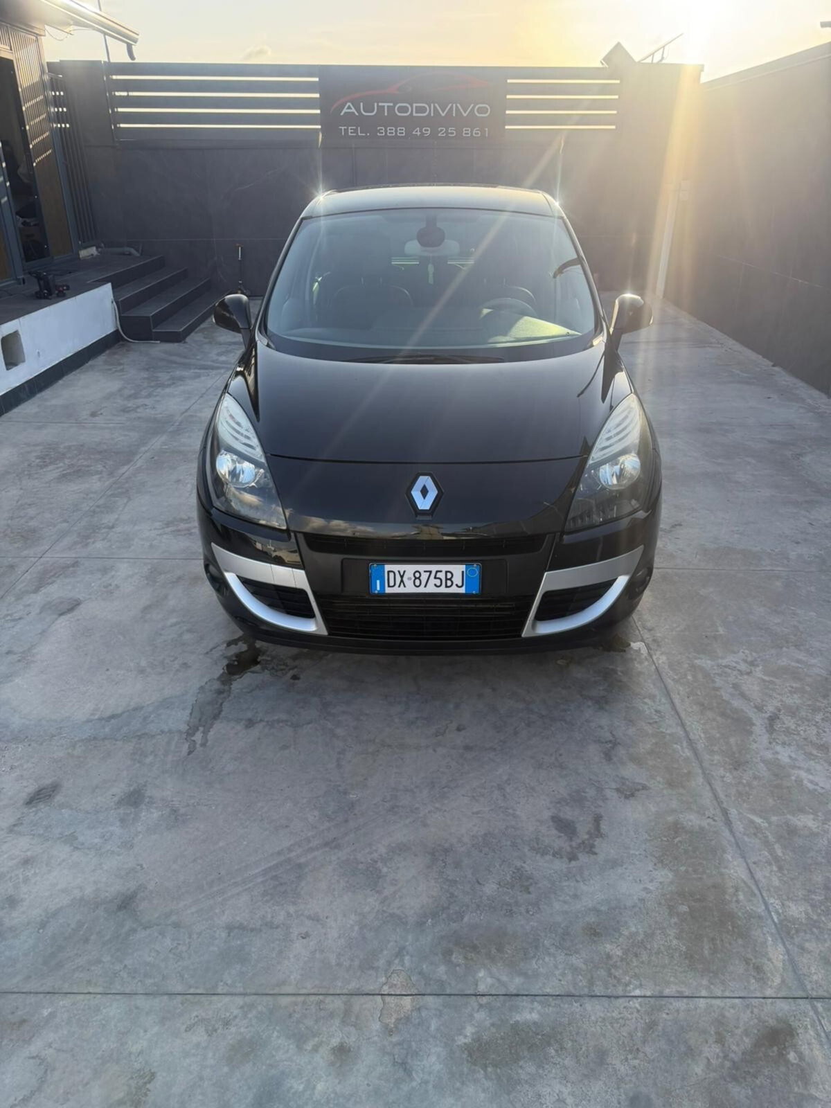 Renault Scenic E-Tech Electric 2.0 dCi 150CV Proactive Luxe (3)