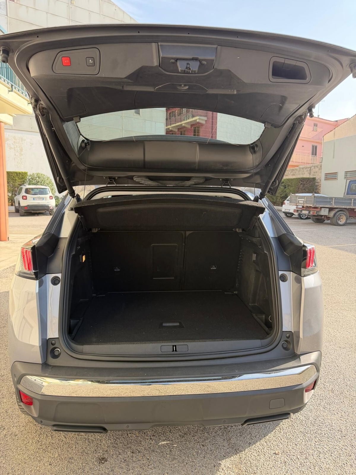 Peugeot 3008 BlueHDi 130 S&S EAT8 Allure Pack (17)