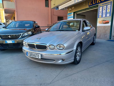 Jaguar X-Type 2.5 V6 24V cat Executive usata