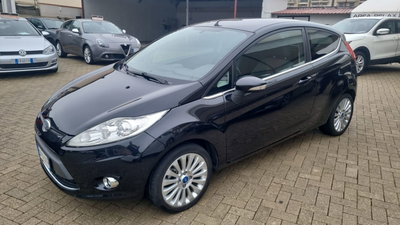 Ford Fiesta 1.4 TDCi 68CV 3 porte Titanium usata