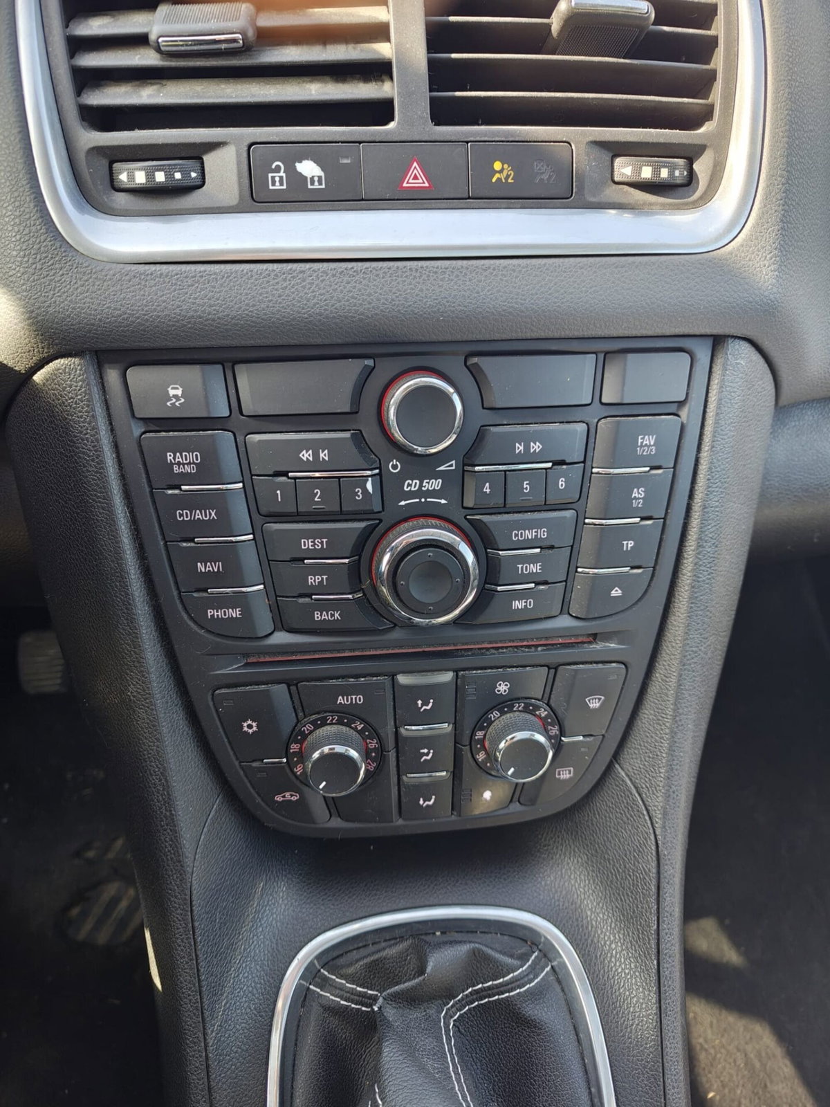 Opel Meriva 1.7 CDTI 110CV Cosmo (10)