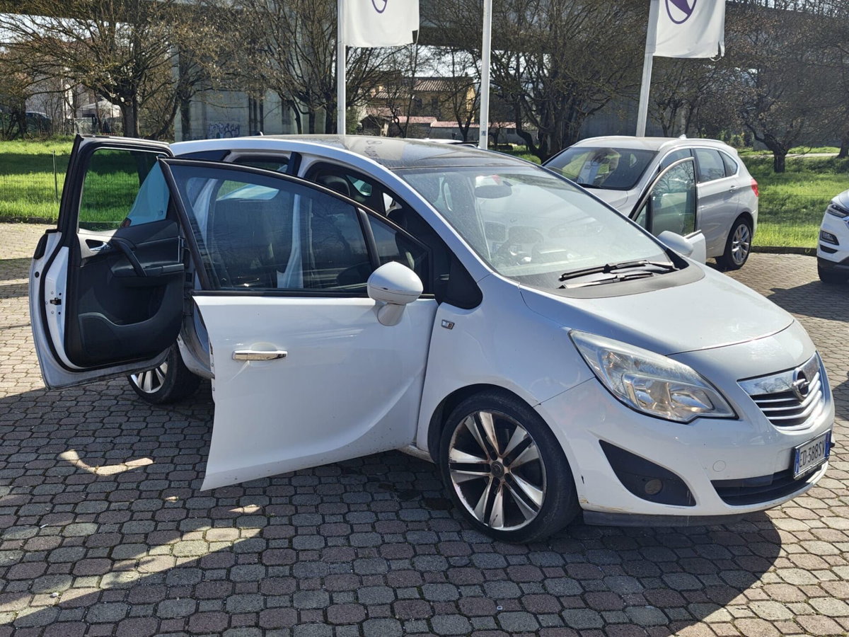 Opel Meriva 1.7 CDTI 110CV Cosmo (5)