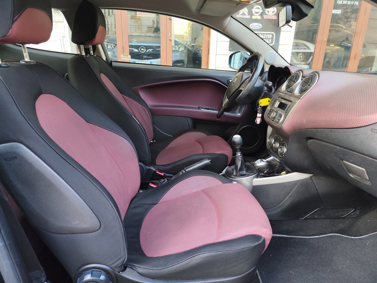 Alfa Romeo MiTo 1.6 JTDm 16V Progression (16)