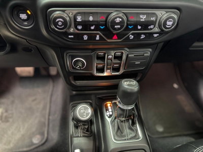 Jeep Wrangler Unlimited 2.2 Mjt II Sahara (14)