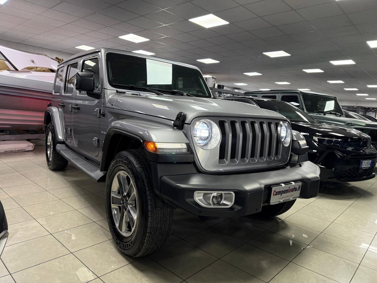 Jeep Wrangler Unlimited 2.2 Mjt II Sahara (4)