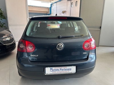 Volkswagen Golf 1.9 TDI 5p. Trendline (12)