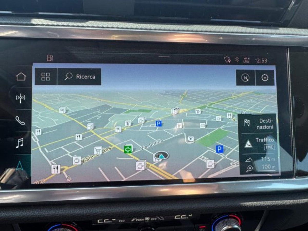 Audi Q3 Sportback 35 TFSI S tronic Business Plus (10)
