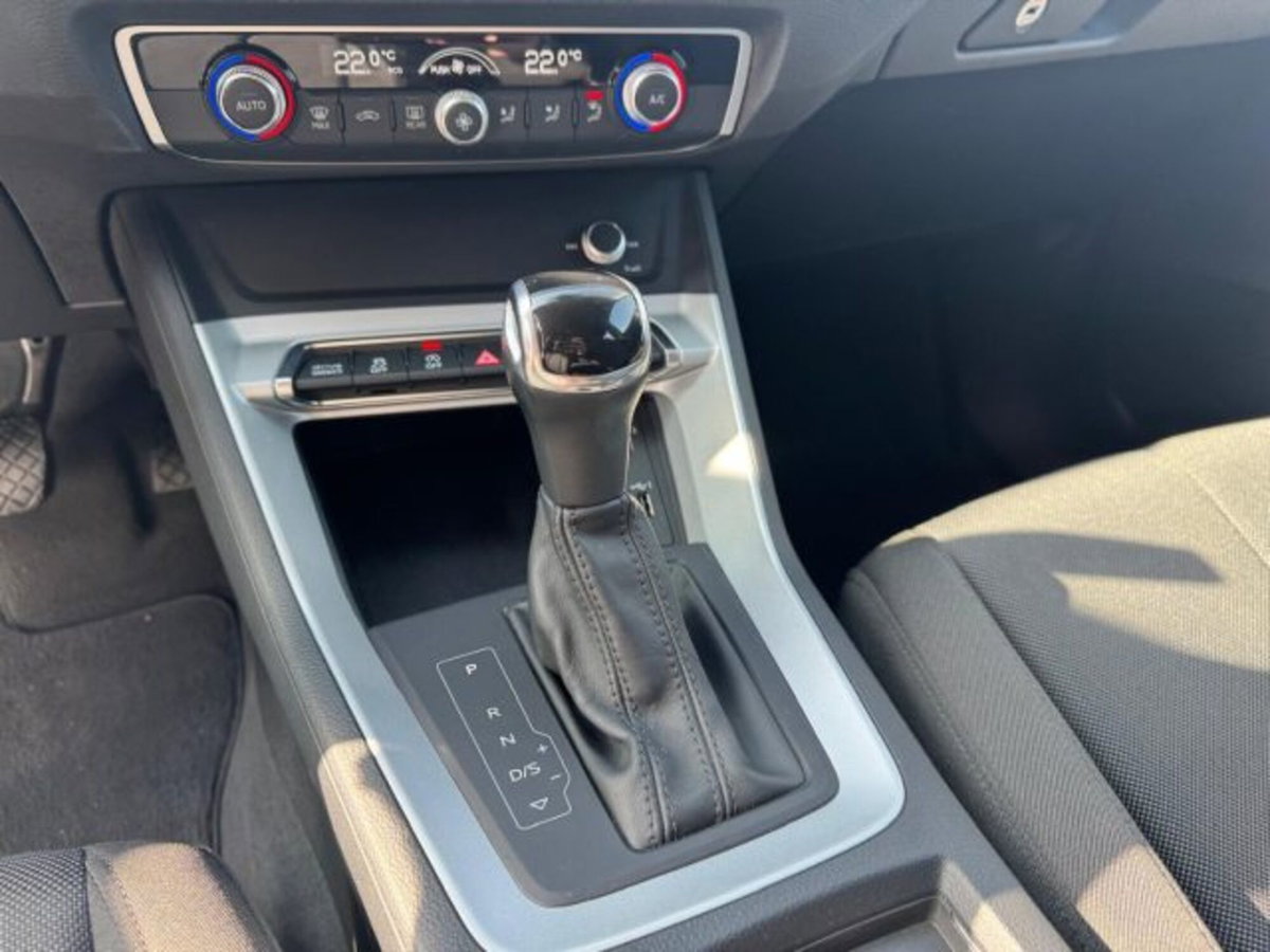 Audi Q3 Sportback 35 TFSI S tronic Business Plus (11)