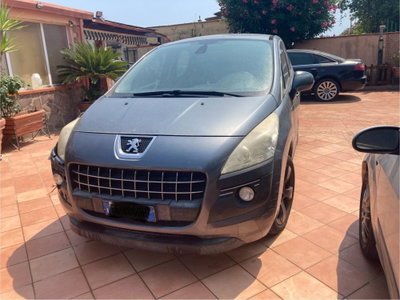 Peugeot 3008 1.6 HDi 112CV Business (2)