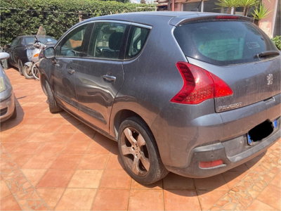 Peugeot 3008 1.6 HDi 112CV Business (7)