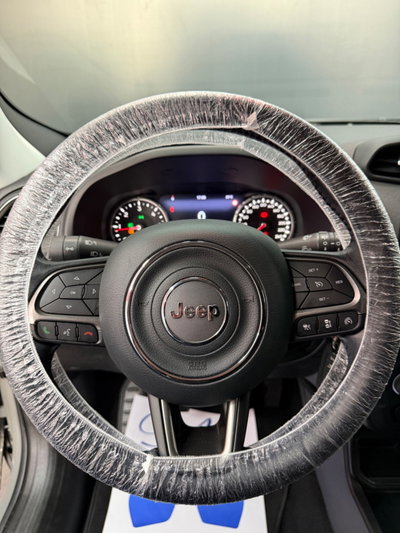 Jeep Renegade 1.6 Mjt DDCT 120 CV S (11)