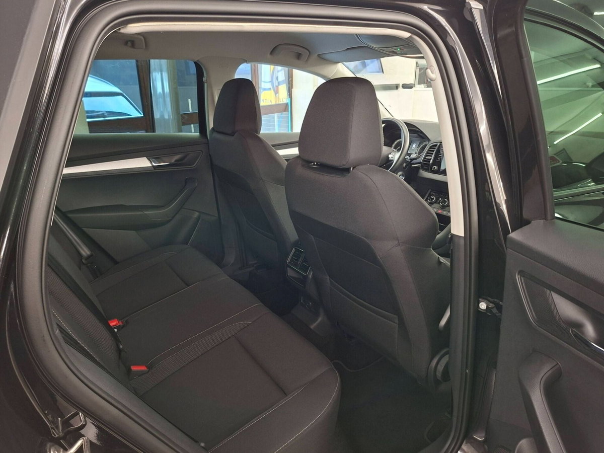 Skoda Karoq 2.0 TDI EVO SCR 115 CV DSG Executive (15)