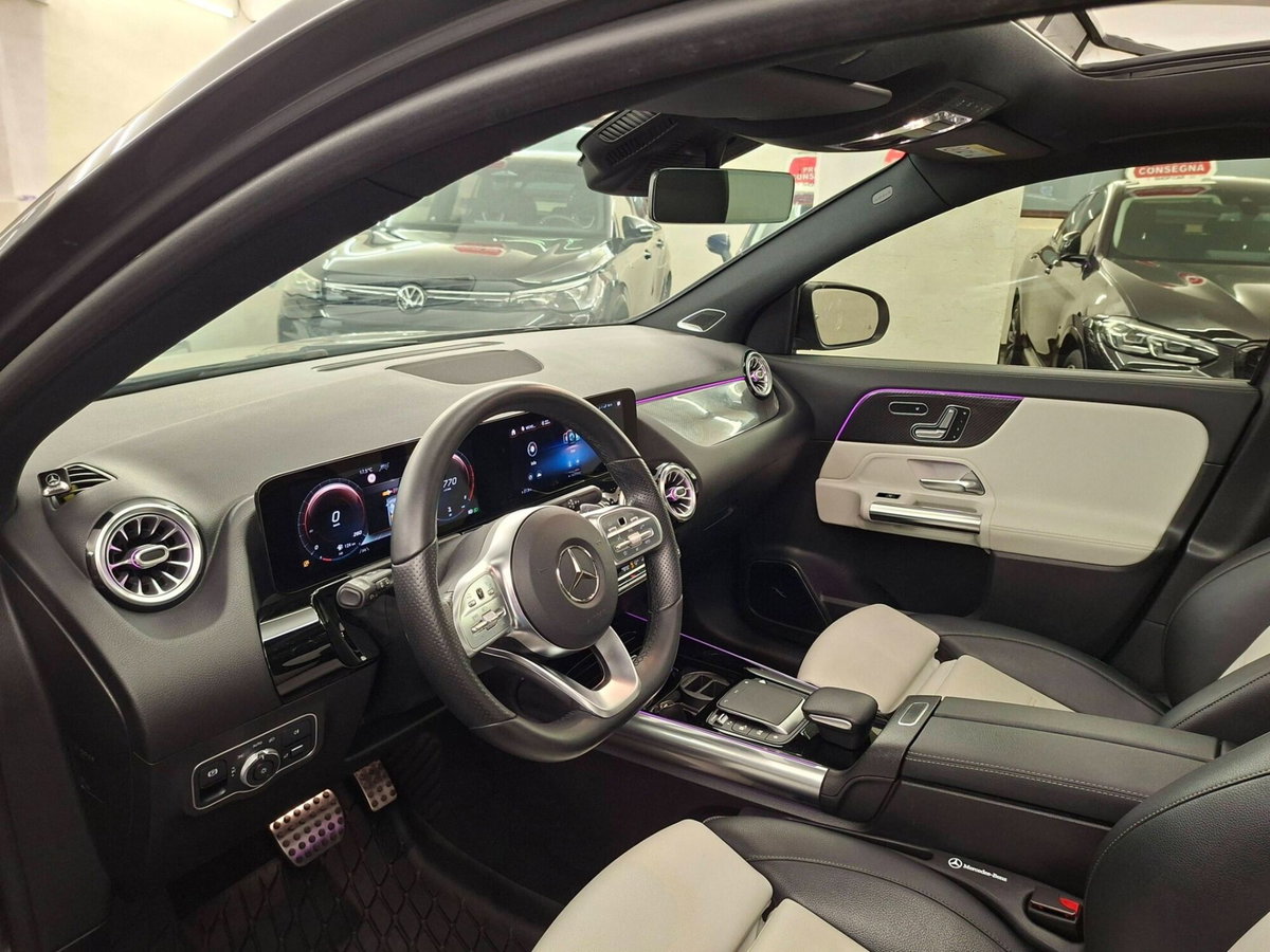 Mercedes-Benz GLA SUV 200 d Automatic Premium (15)