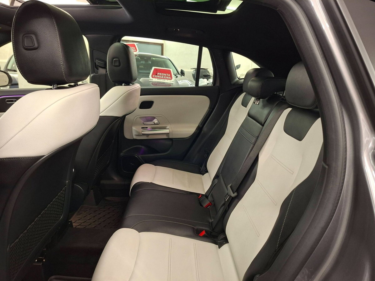 Mercedes-Benz GLA SUV 200 d Automatic Premium (17)