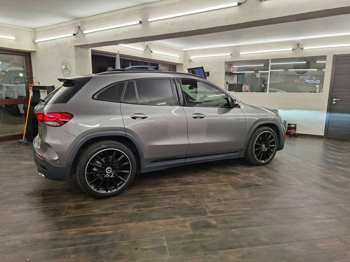 Mercedes-Benz GLA SUV 200 d Automatic Premium (19)