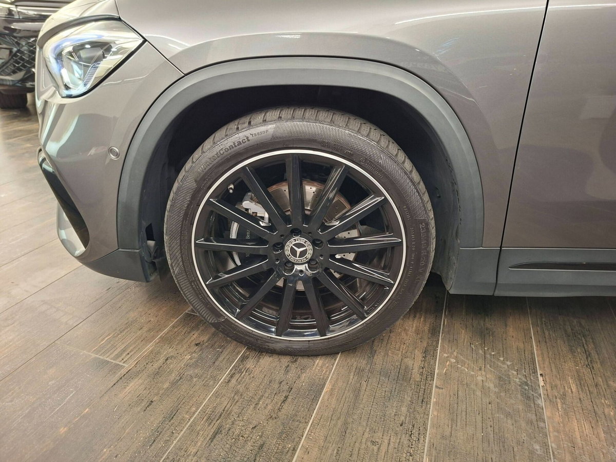 Mercedes-Benz GLA SUV 200 d Automatic Premium (3)