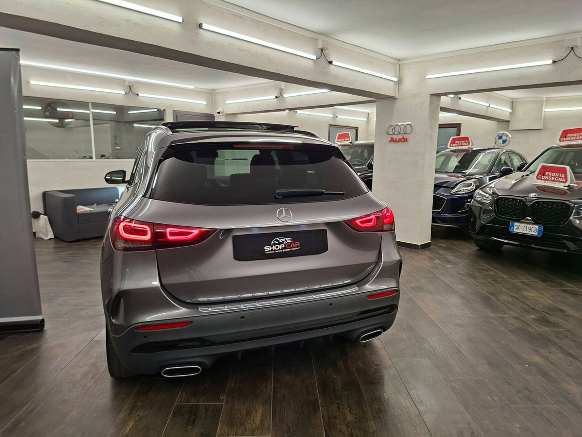 Mercedes-Benz GLA SUV 200 d Automatic Premium (7)