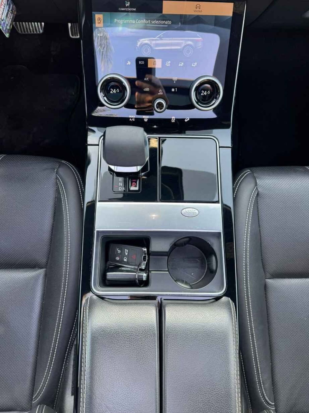Land Rover Range Rover Velar 2.0D I4 204 CV R-Dynamic HSE (15)