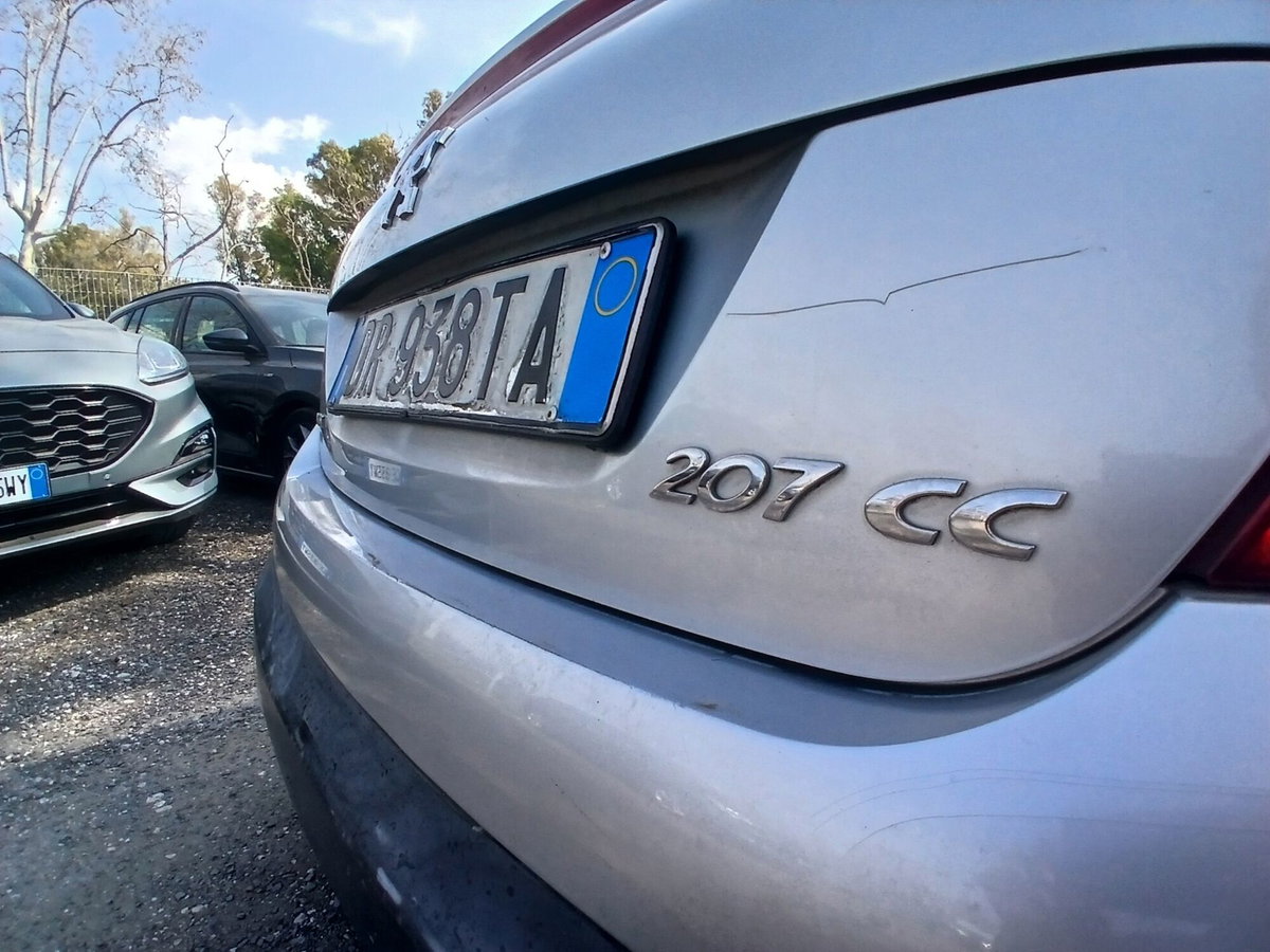 Peugeot 207 Cabrio VTi 120CV CC aut. Féline (15)