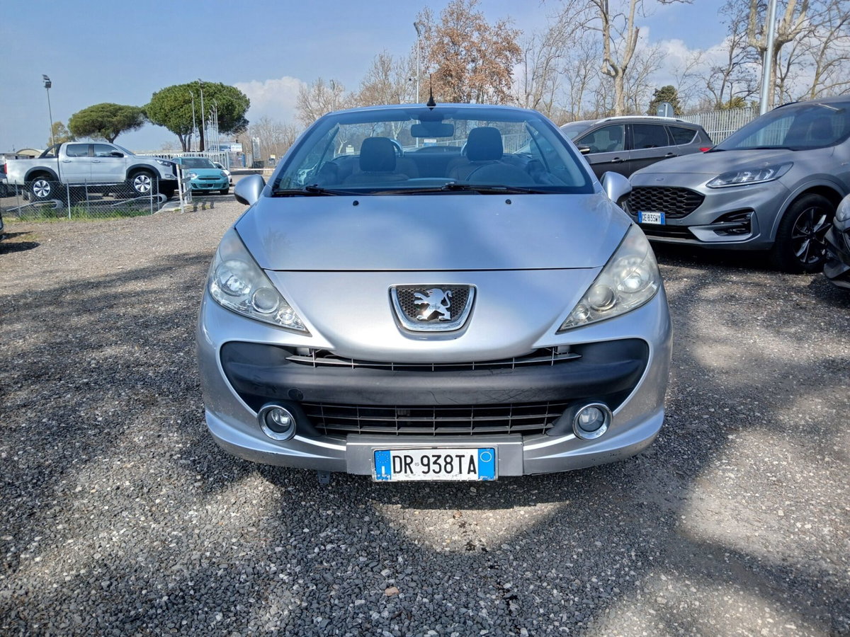 Peugeot 207 Cabrio VTi 120CV CC aut. Féline (2)