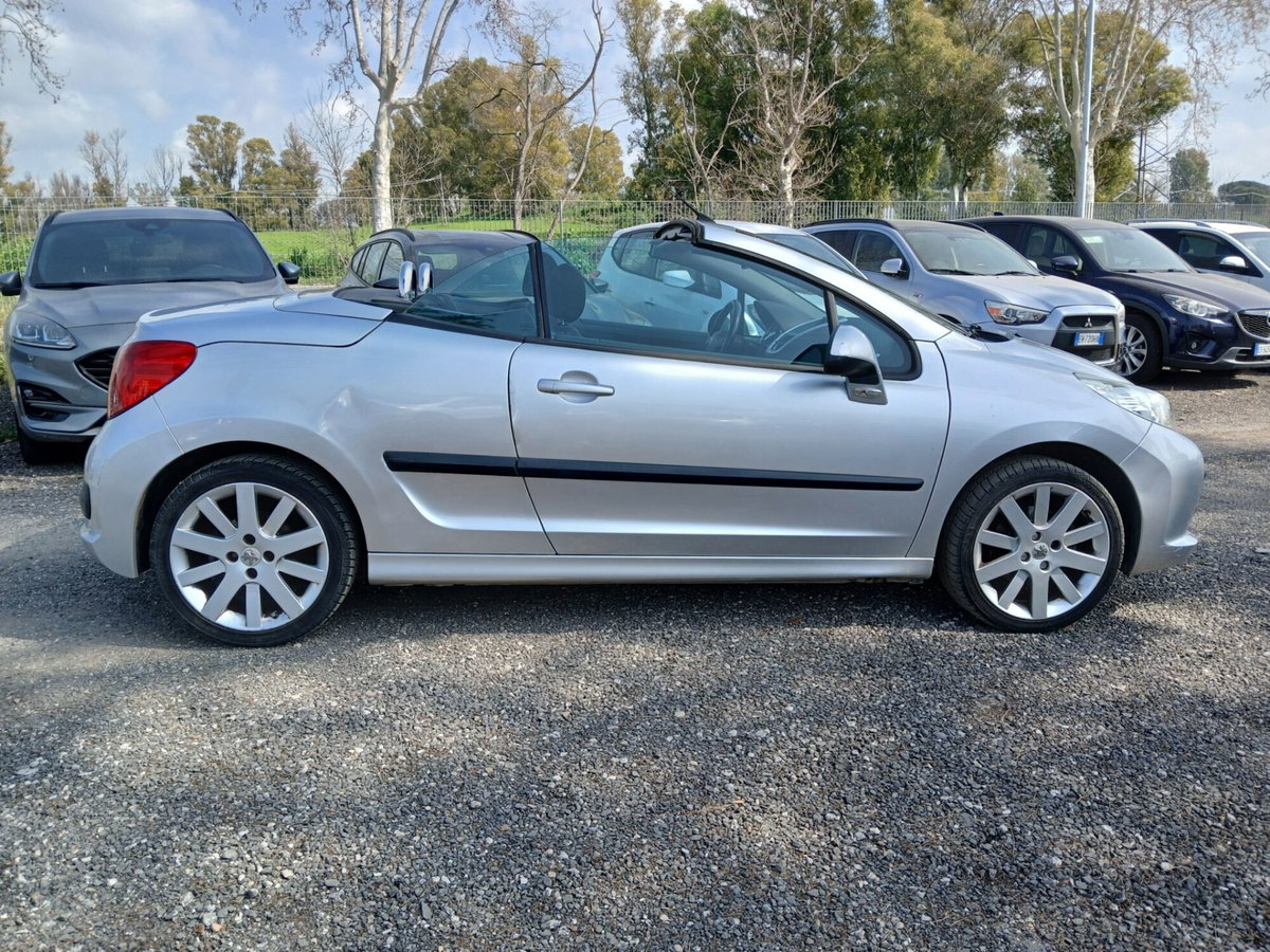 Peugeot 207 Cabrio VTi 120CV CC aut. Féline (4)