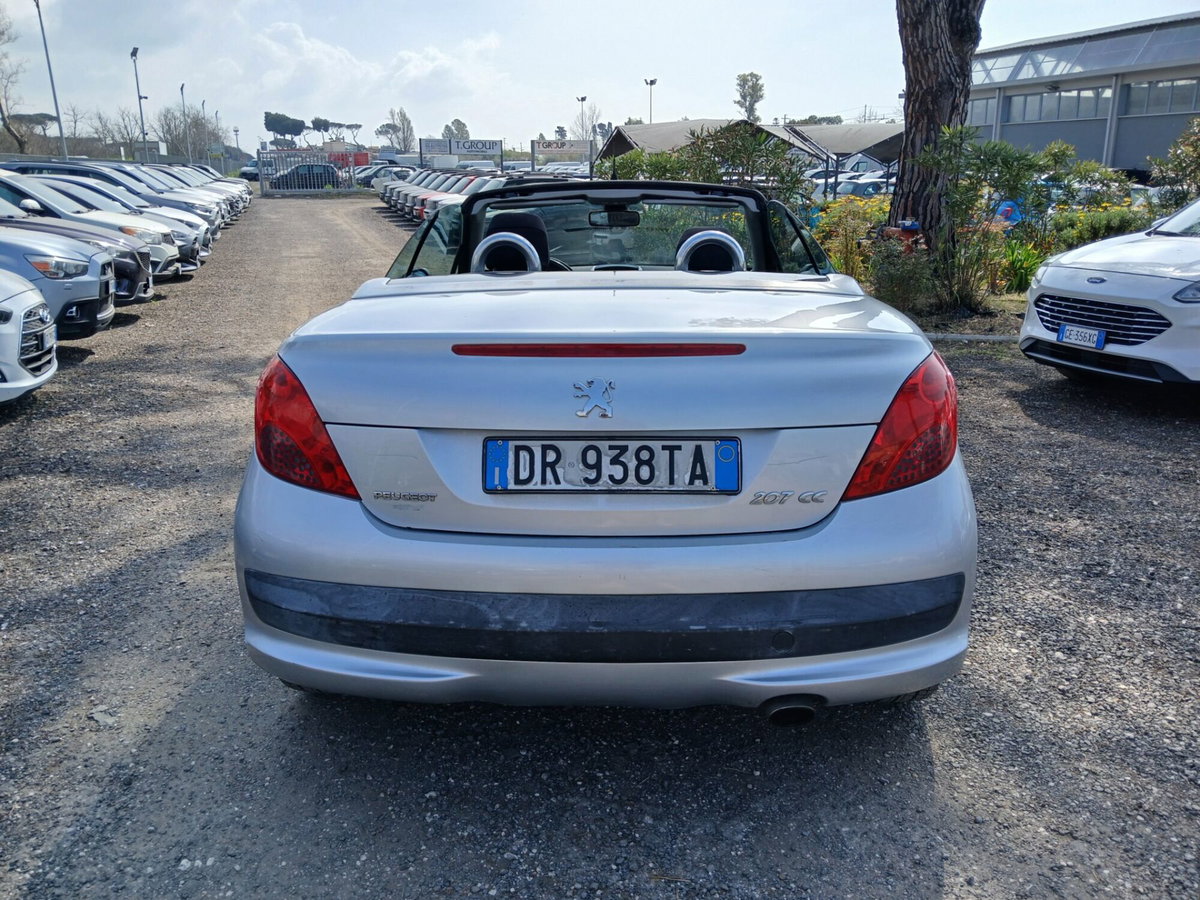 Peugeot 207 Cabrio VTi 120CV CC aut. Féline (6)