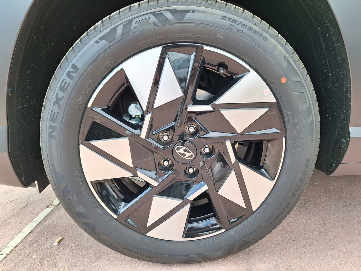 Hyundai Kona HEV 1.6 DCT XLine+ (7)