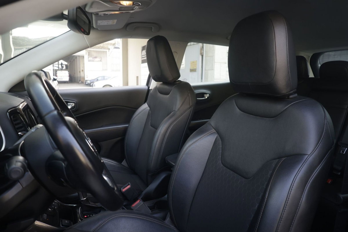 Jeep Compass 1.3 T4 190CV PHEV AT6 4xe Limited (17)