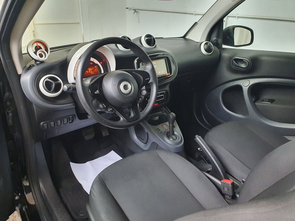 smart Fortwo EQ Passion Nightsky (10)