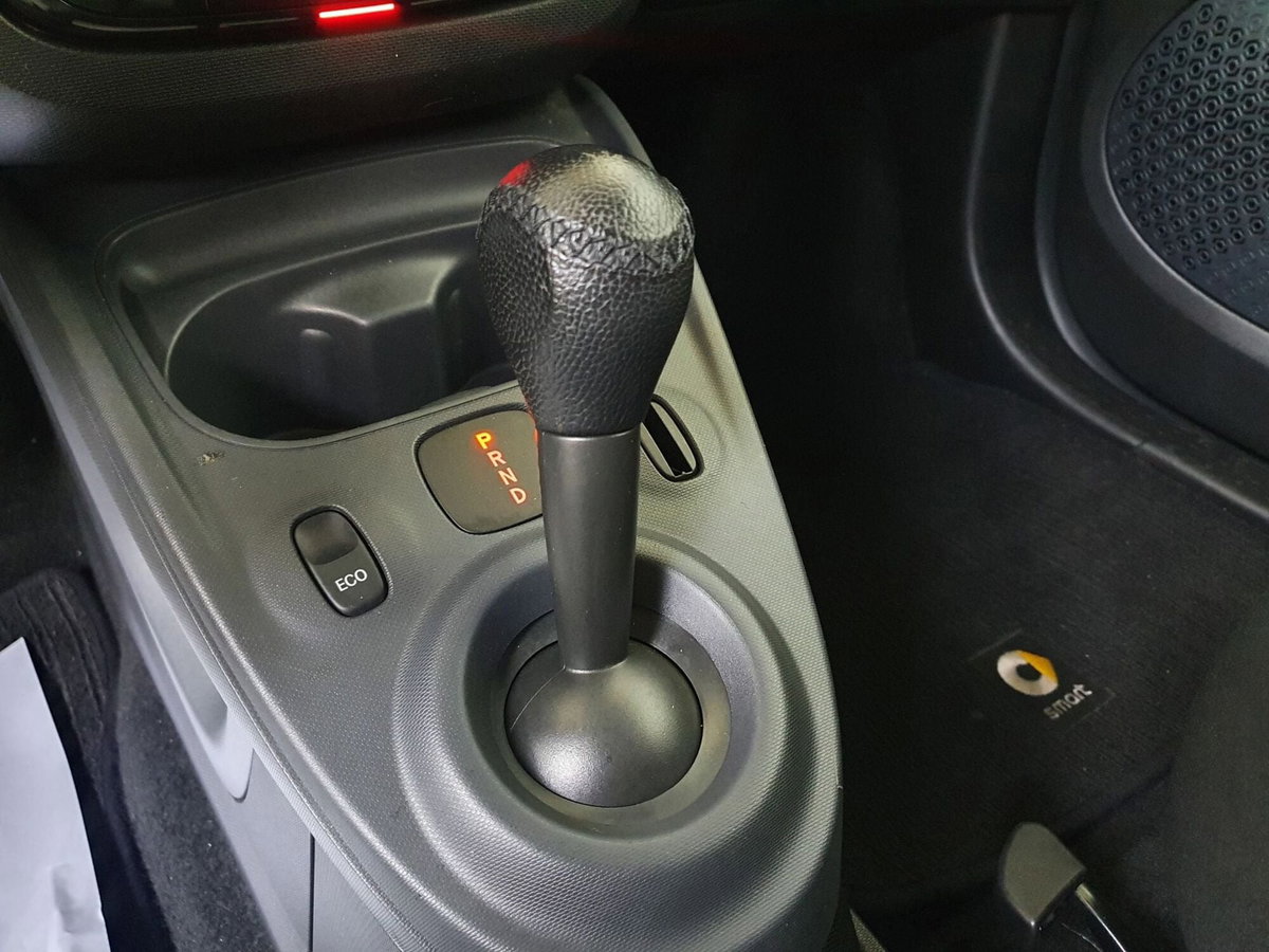smart Fortwo EQ Passion Nightsky (17)