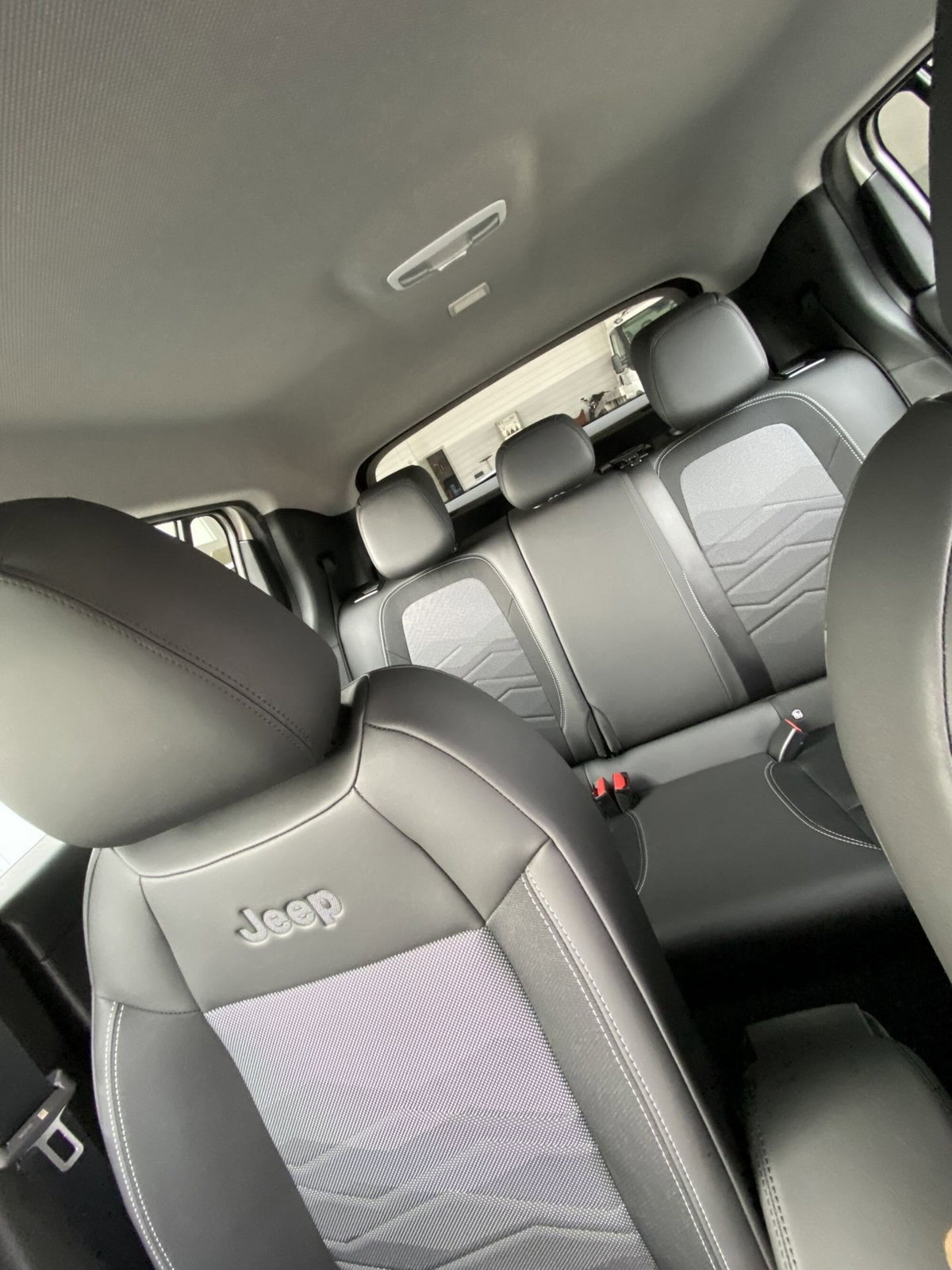 Jeep Avenger 1.2 turbo Altitude fwd 100cv (10)