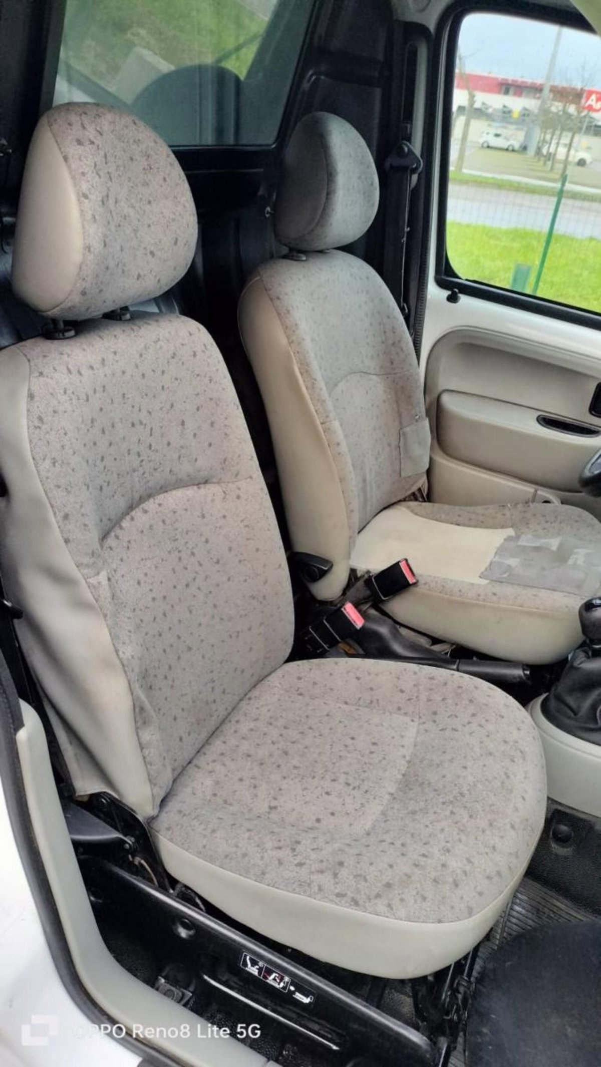 Renault Kangoo 1.5 dCi 80CV cat Confort Express (13)