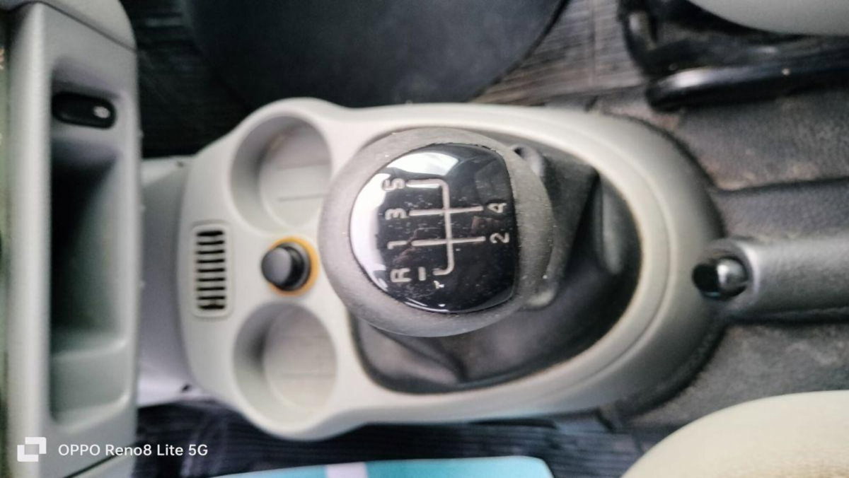 Renault Kangoo 1.5 dCi 80CV cat Confort Express (15)