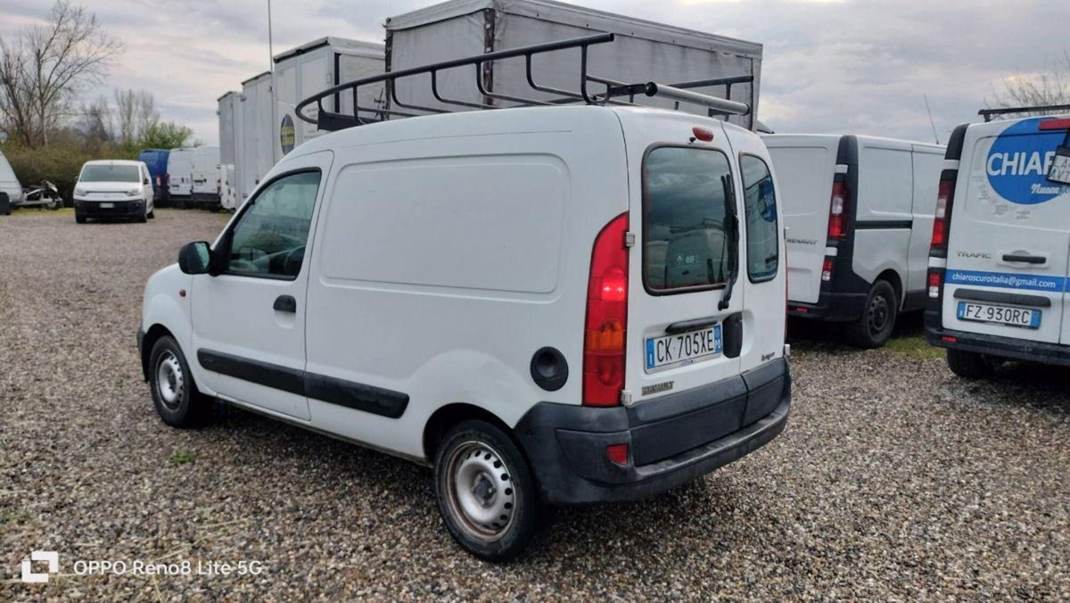 Renault Kangoo 1.5 dCi 80CV cat Confort Express (3)