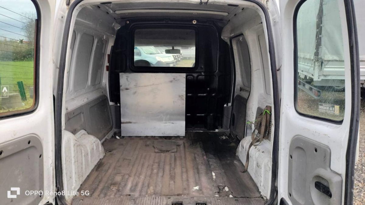 Renault Kangoo 1.5 dCi 80CV cat Confort Express (6)