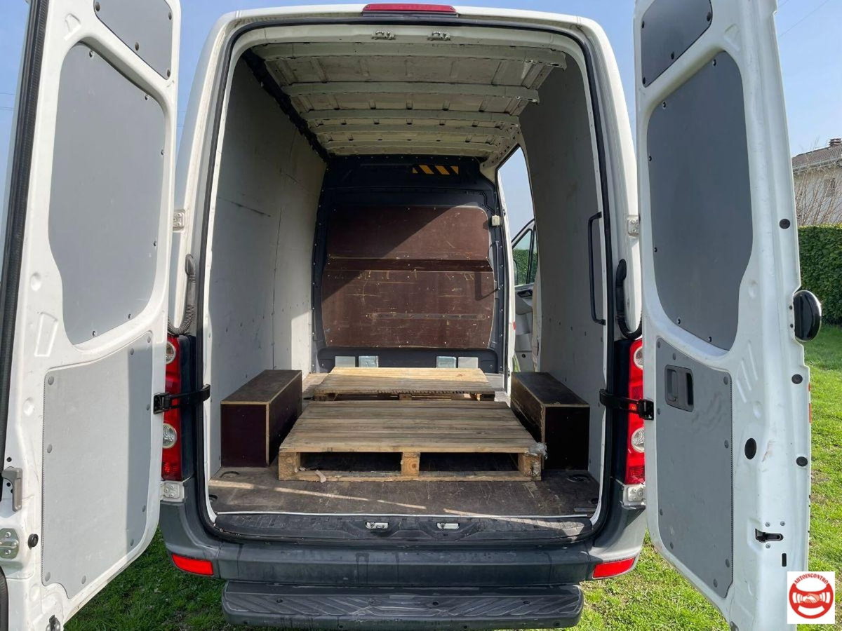 Volkswagen Veicoli Commerciali Crafter Furgone 35 2.0 TDI 136CV PL-TM Furgone Business (18)