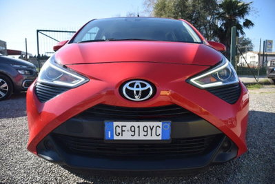 Toyota Aygo 1.0 VVT-i 72 CV 5 porte x-cool MMT (13)