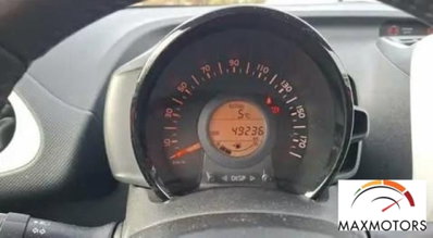 Citroen C1 C1 VTi 68 3 porte Live (8)