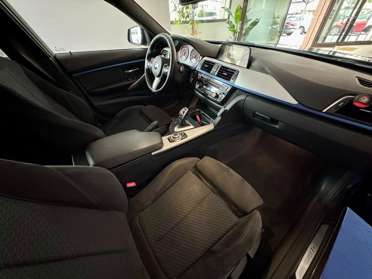 BMW Serie 3 Touring 320d  Msport (12)